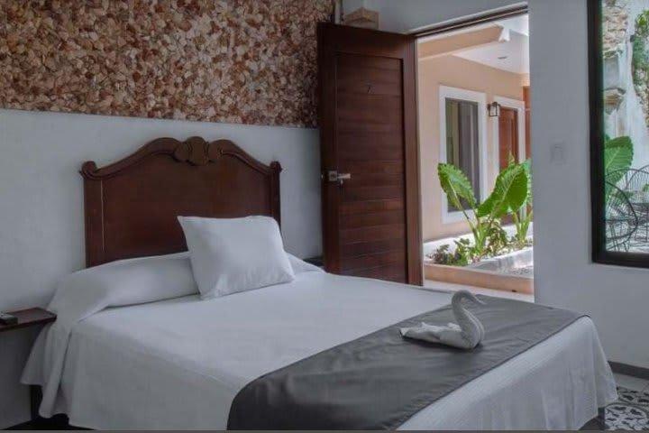 Hotel Colonial Zaci By Guruhotel Валядолид Екстериор снимка